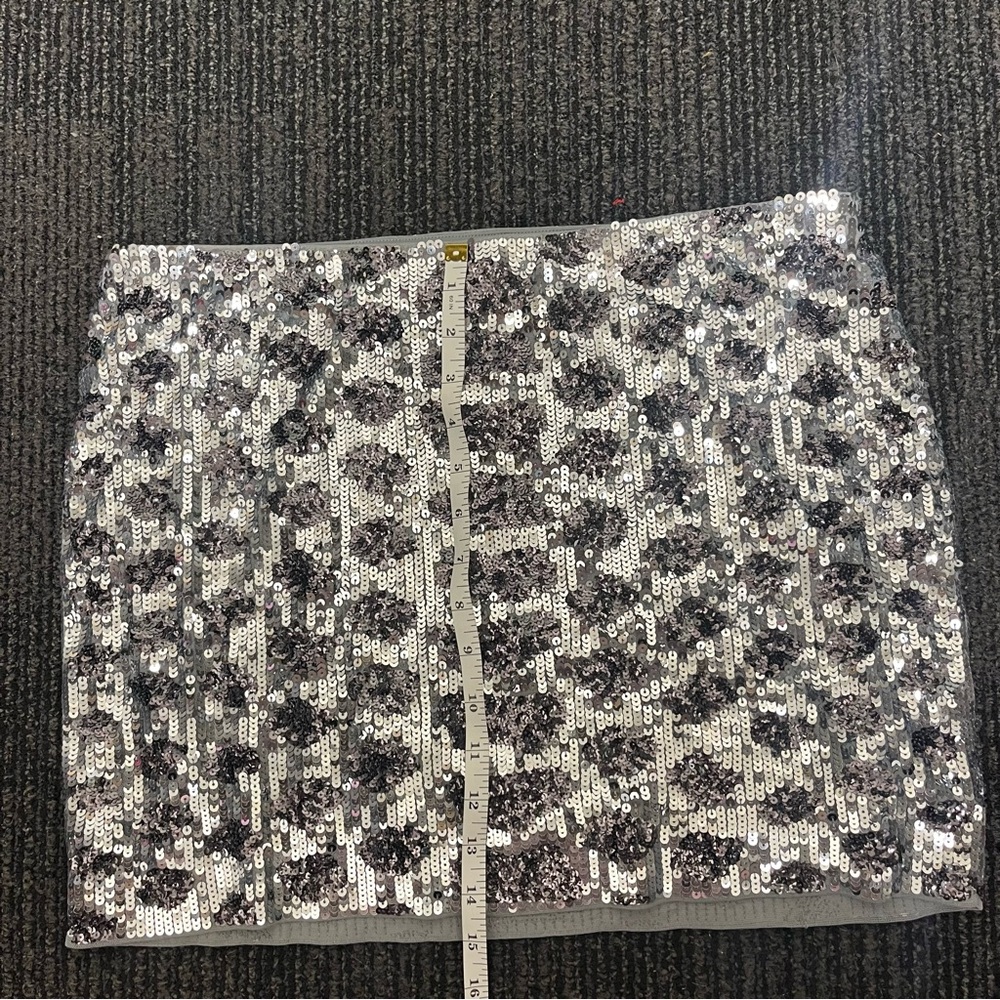 Express Mini Sequin Black Silver Gray Animal Prin… - image 8